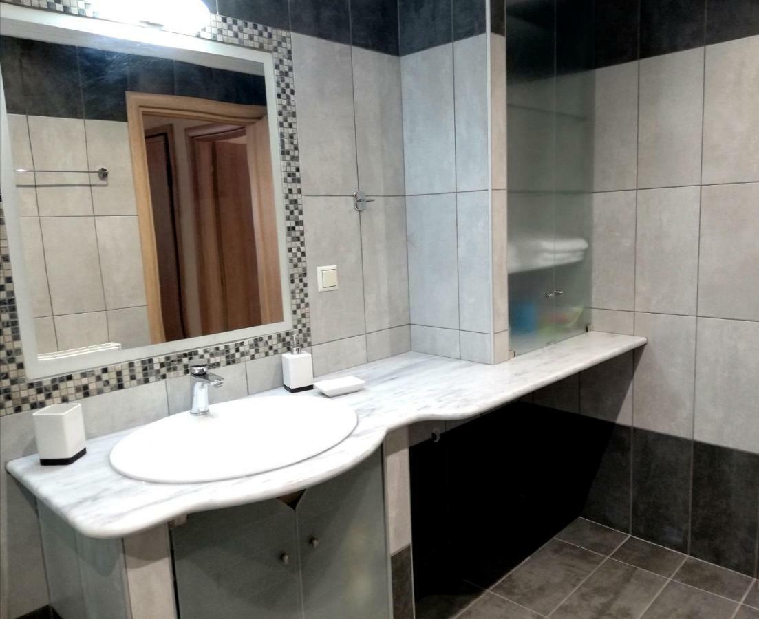 Aspa'S Apartment Kavála ภายนอก รูปภาพ